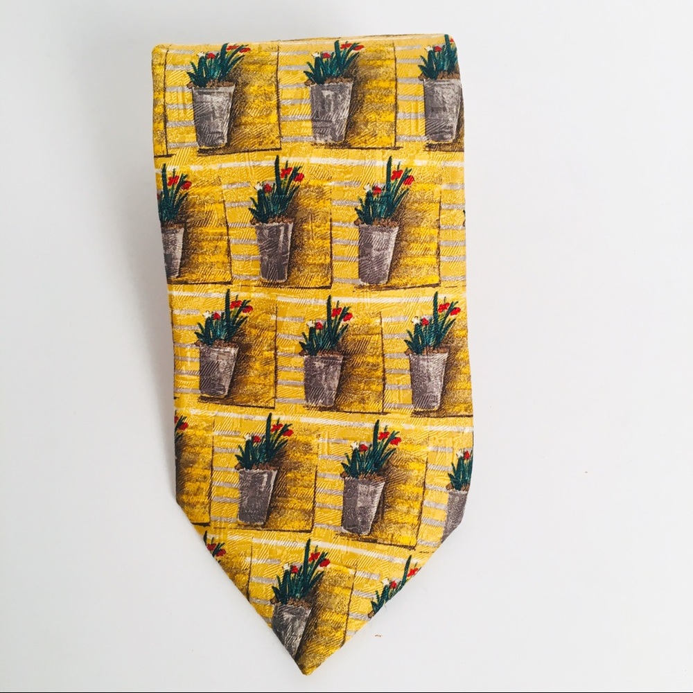 Men's Yellow Necktie 100% Silk Ermenegildo Italy